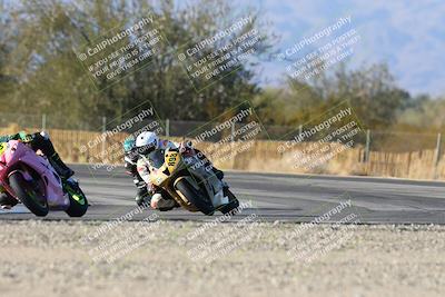 media/Jan-11-2025-CVMA (Sat) [[ddeb3f563a]]/Race 10-Amateur Supersport Middleweight/